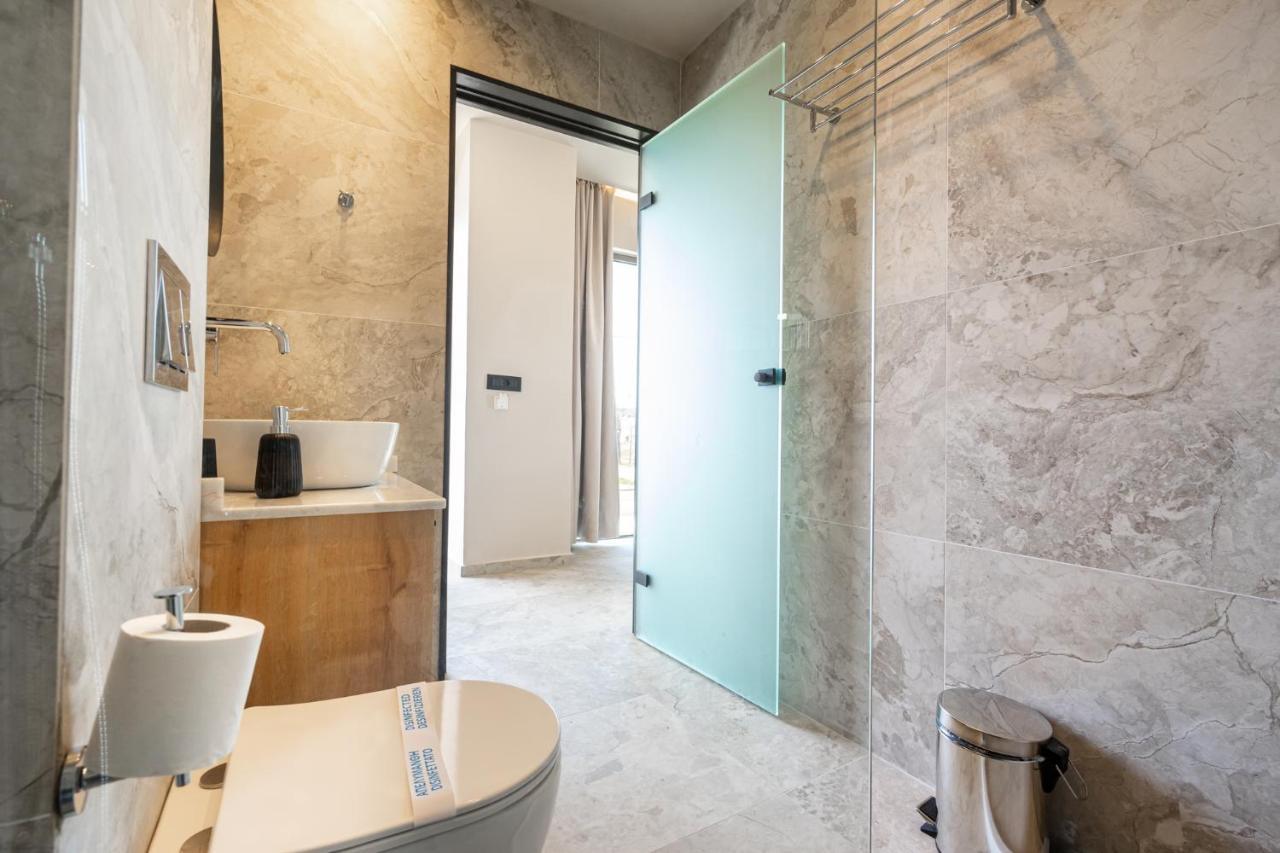Pathos Seaside Suites Фалираки Экстерьер фото