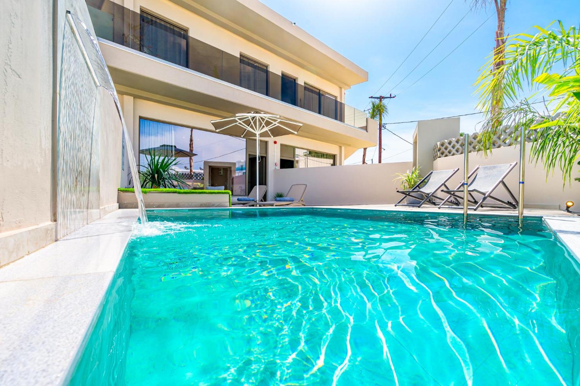 Pathos Seaside Suites Фалираки Номер фото